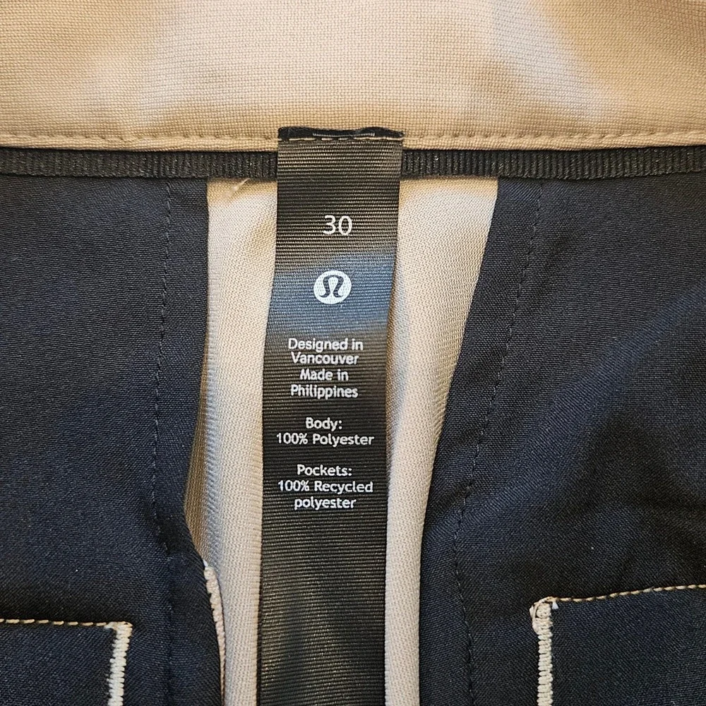 lululemon athletica Men's Khaki Performance Shorts